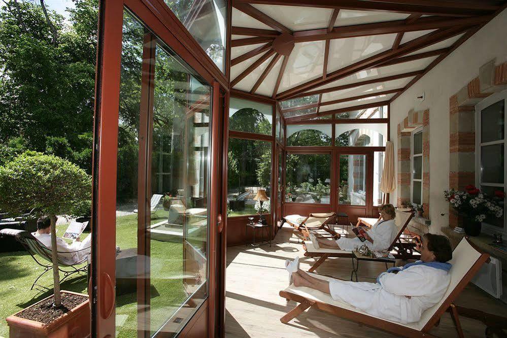 Le Pavillon Du Chateau, Hotel & Spa Revel  Exterior foto